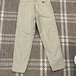 Patagonia size 2 ankle pants